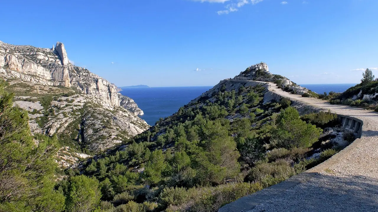 6 vandreruter i Calanques-nationalparken med adgangstips